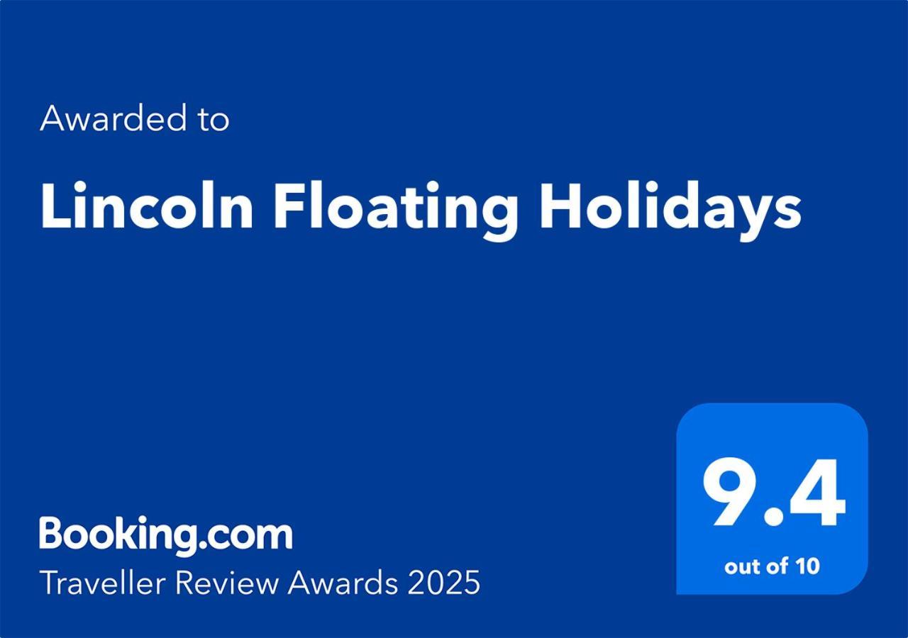 Lincoln Floating Holidays Esterno foto